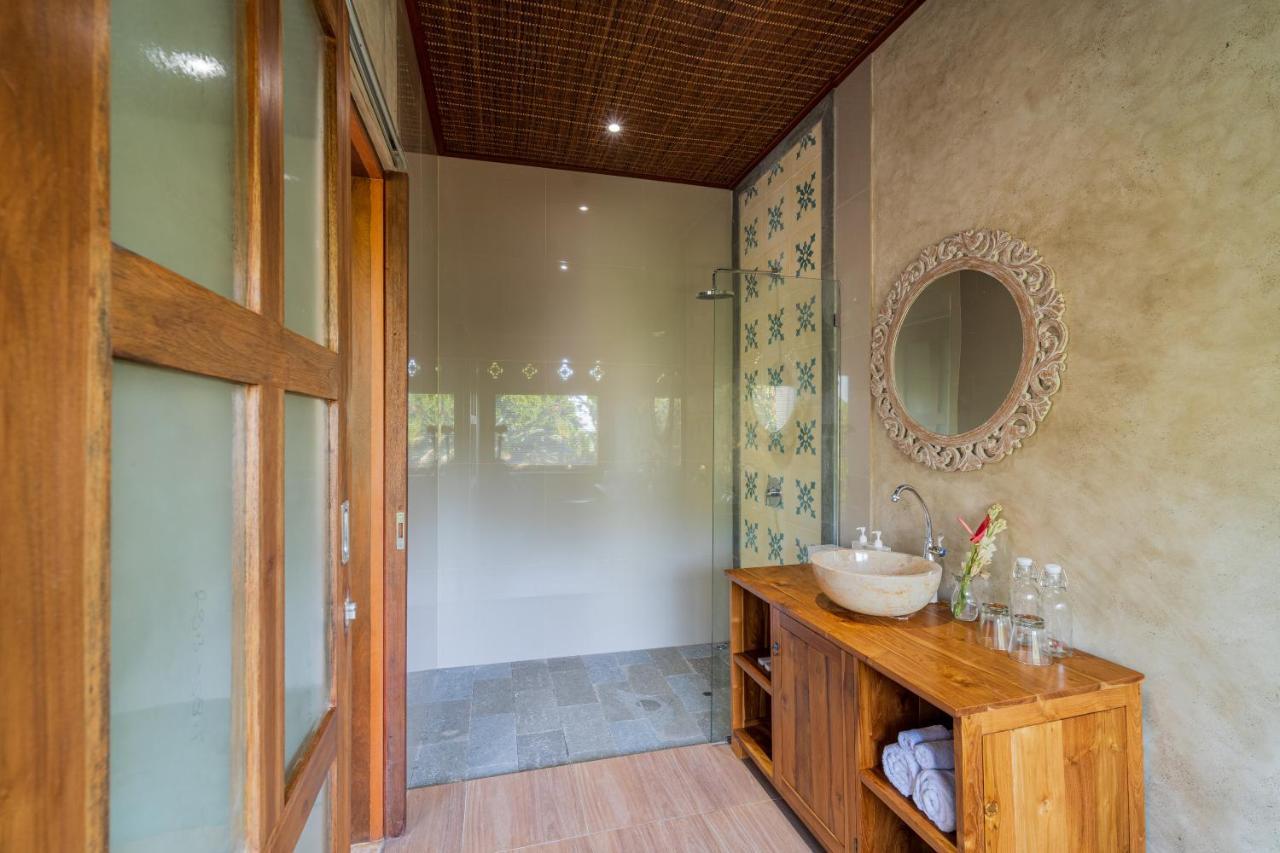 Narada Suite & Villa ウブド エクステリア 写真